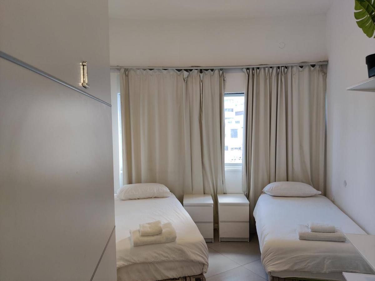 Begin19 Apartments&Hostel Tel Aviv Buitenkant foto