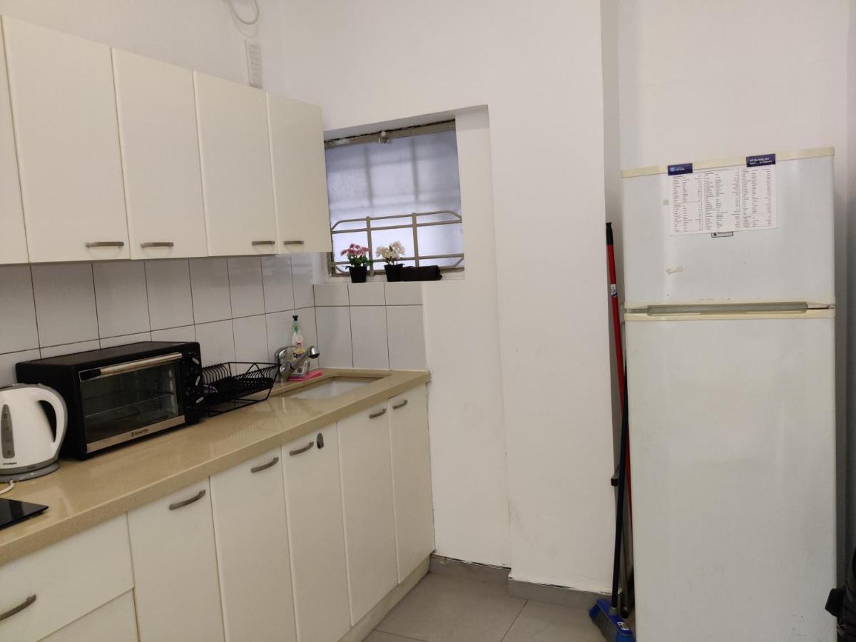 Begin19 Apartments&Hostel Tel Aviv Buitenkant foto